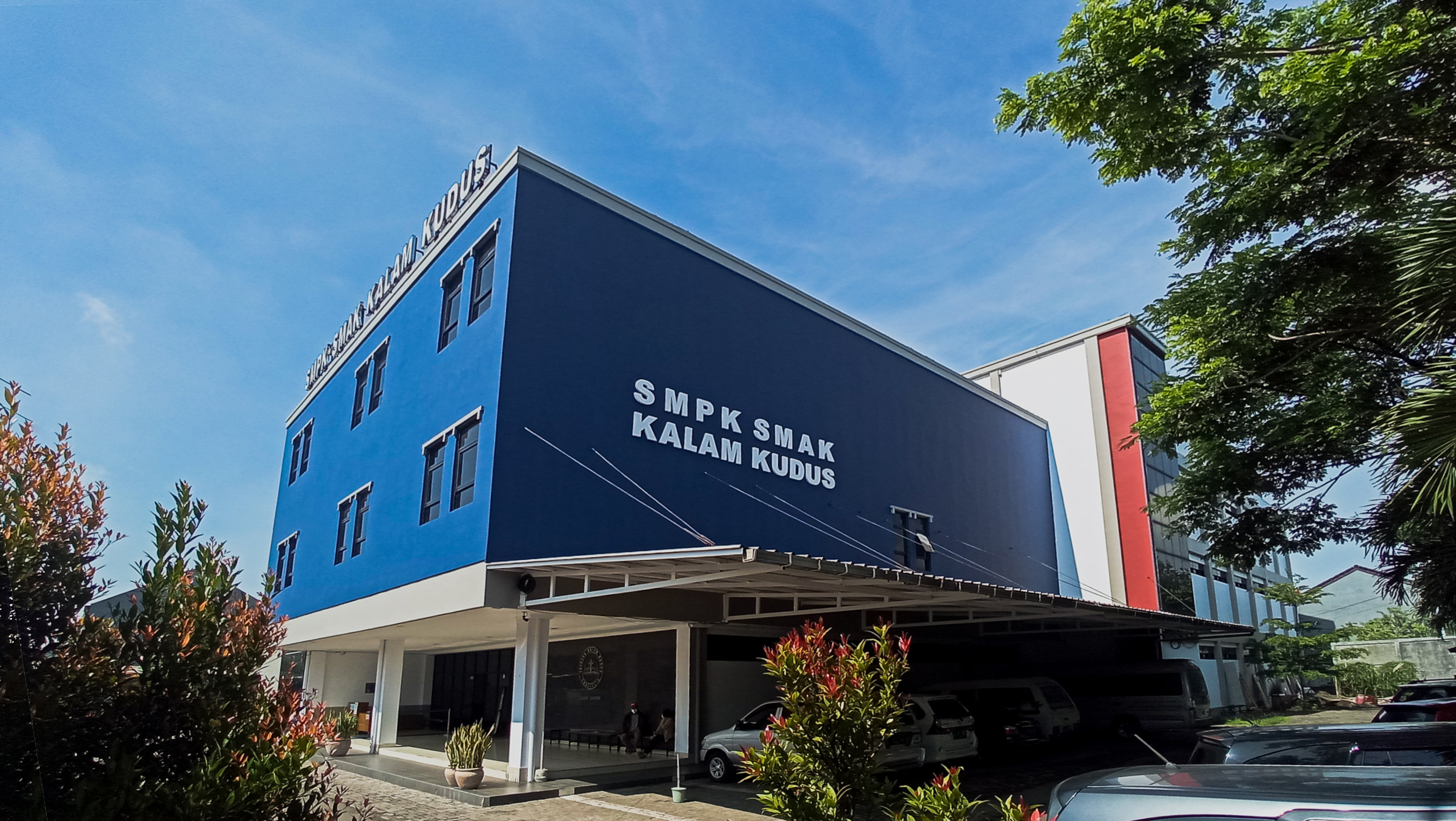 Gedung SMA Mekarwangi